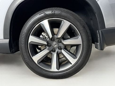Certified 2023 Honda Pilot Elite image 39