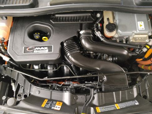 Used 2017 Ford C-MAX Energi SE image 30