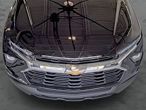 New 2026 Chevrolet TrailBlazer LS w/ LS Convenience Package FWD image 18