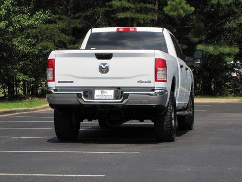 Used 2023 RAM 2500 Big Horn w/ Level 1 Equipment Group AWD/4WD image 10