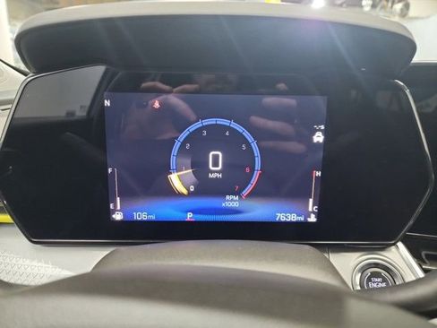 Used 2024 Chevrolet Trax LT image 30