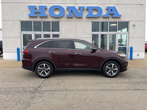 Used 2019 Kia Sorento EX image 4