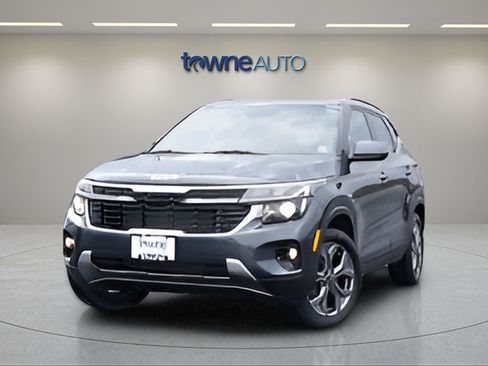 Used 2024 Kia Seltos S AWD/4WD image 10