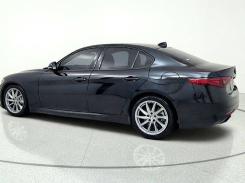 Used 2023 Alfa Romeo Giulia Sprint RWD image 6