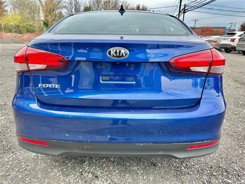 Used 2017 Kia Forte LX w/ LX Popular Package FWD image 7