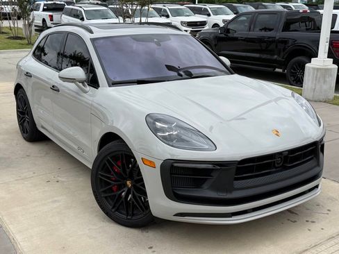 Used 2026 Porsche Macan GTS AWD/4WD image 3