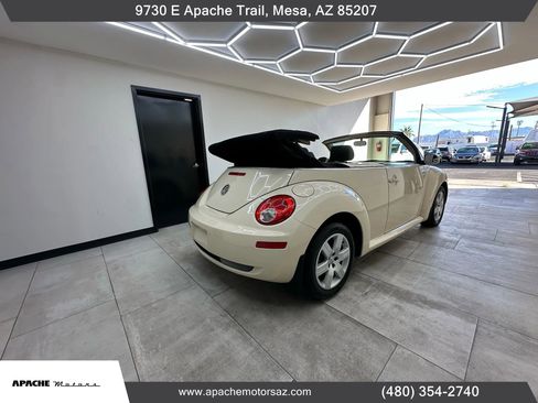 Used 2007 Volkswagen Beetle 2.5 Convertible 2D image 32