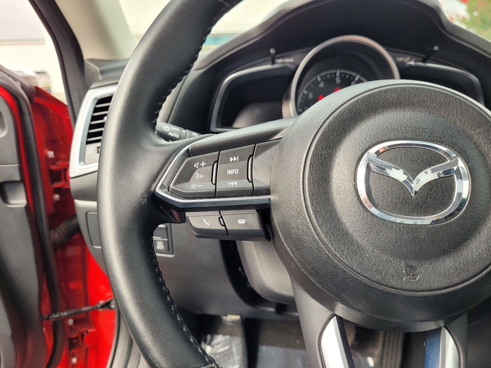 Used 2017 MAZDA MAZDA3 Grand Touring FWD image 33