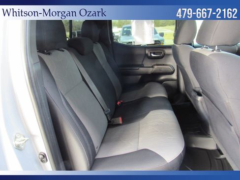 Used 2020 Toyota Tacoma TRD Off-Road image 21