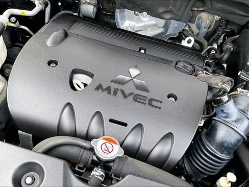 Used 2021 Mitsubishi Outlander Sport LE AWD/4WD image 35