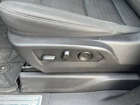 Used 2023 Chevrolet Silverado 1500 RST AWD/4WD image 31
