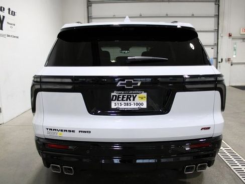 New 2026 Chevrolet Traverse RS image 23