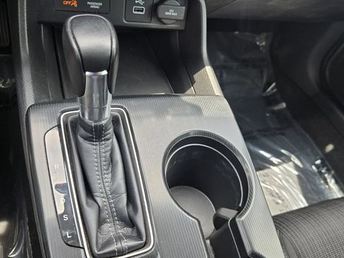 Used 2023 Honda Civic EX image 19