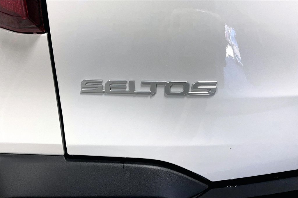 New 2026 Kia Seltos SX AWD/4WD image 32