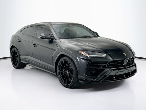 Used 2020 Lamborghini Urus AWD/4WD image 9