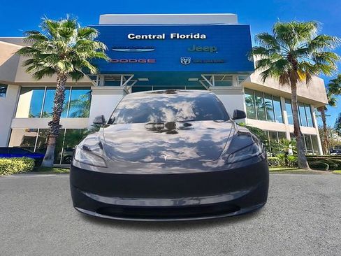 Used 2024 Tesla Model 3 Standard Range RWD image 3