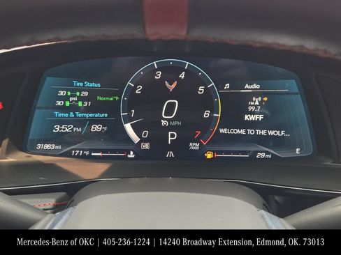 Used 2023 Chevrolet Corvette Stingray Coupe w/ Z51 Performance Package RWD image 12