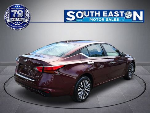Used 2023 Nissan Altima 2.5 SV AWD/4WD image 5
