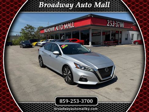 Used 2019 Nissan Altima 2.5 SL image 1
