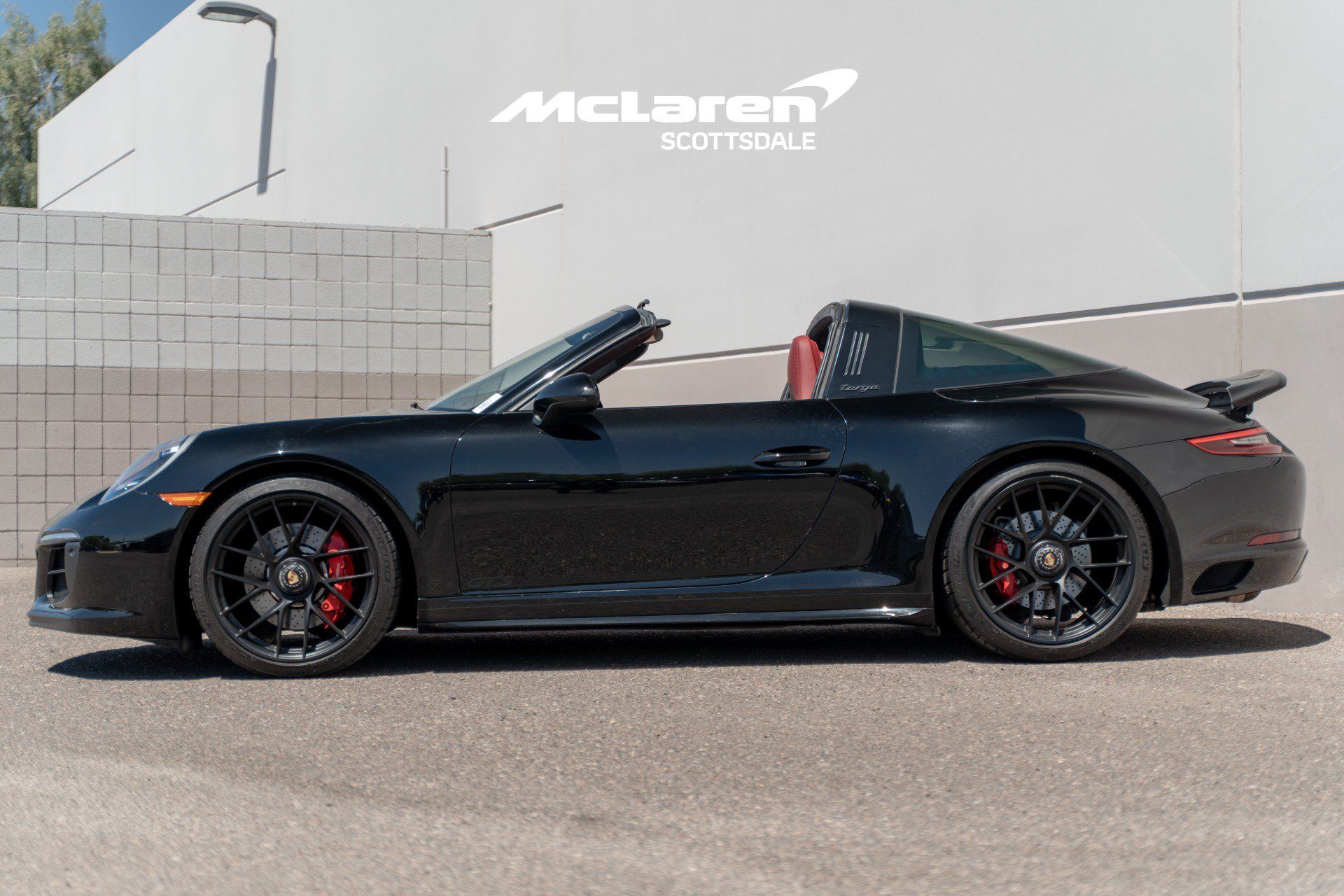 Used 2019 Porsche 911 Targa 4 GTS AWD/4WD image 4