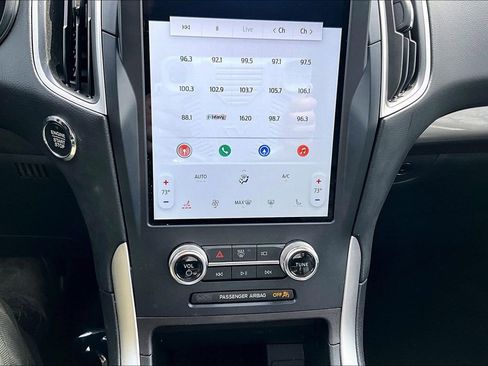 Used 2023 Ford Edge SEL image 30