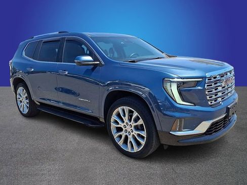 Used 2025 GMC Acadia Denali w/ Super Cruise Package FWD image 2
