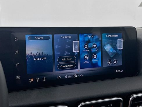 New 2026 Nissan Sentra SV w/ SV Convenience Package FWD image 20