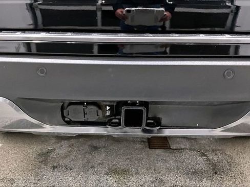 Used 2022 Ford Explorer XLT w/ XLT Sport Appearance Package image 24