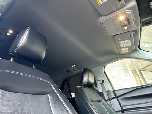 Certified 2022 Ford Explorer Limited w/ Equipment Group 301A image 19