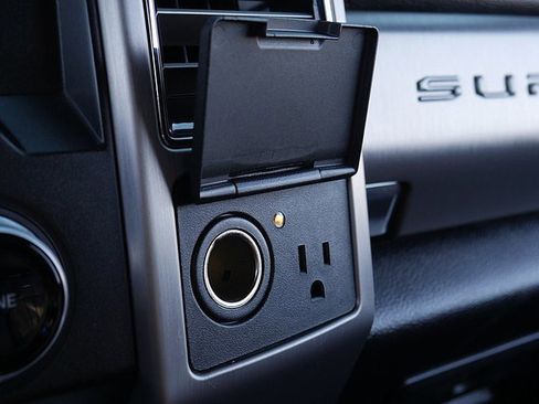 Used 2020 Ford F350 Platinum w/ FX4 Off-Road Package image 49