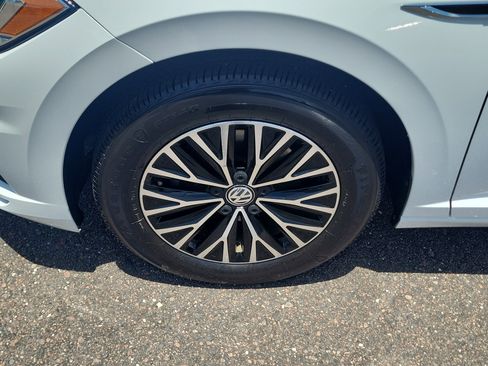 Used 2019 Volkswagen Jetta SEL FWD image 34