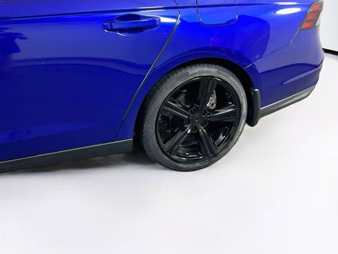 Used 2023 Honda Accord Sport image 29