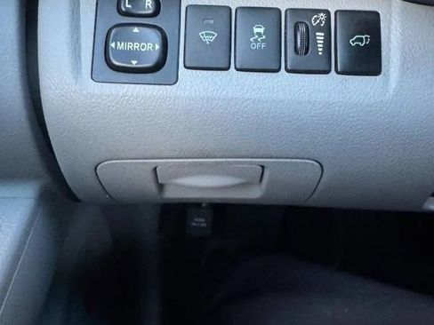 Used 2013 Toyota Highlander Limited image 15