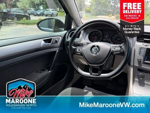 Used 2015 Volkswagen Golf TDI S FWD image 16