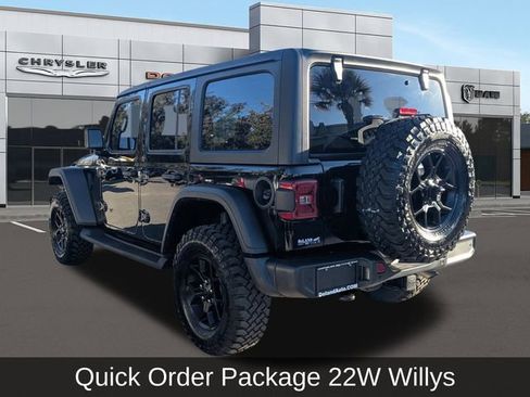 Used 2024 Jeep Wrangler Willys image 5