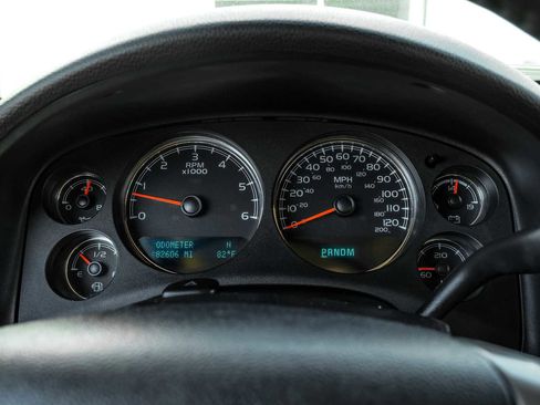 Used 2012 Chevrolet Avalanche LT w/ All-Star Edition image 17