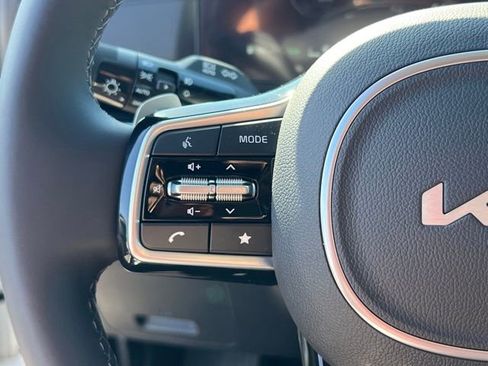 New 2026 Kia Carnival SX FWD image 22