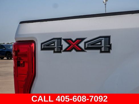 Used 2018 Ford F250 Lariat w/ Lariat Value Package AWD/4WD image 13