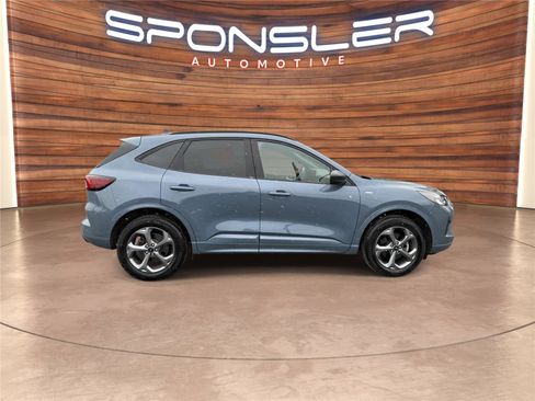 Used 2023 Ford Escape ST-Line w/ Tech Pack #1 image 6