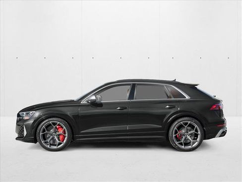 New 2026 Audi RS Q8 performance image 3
