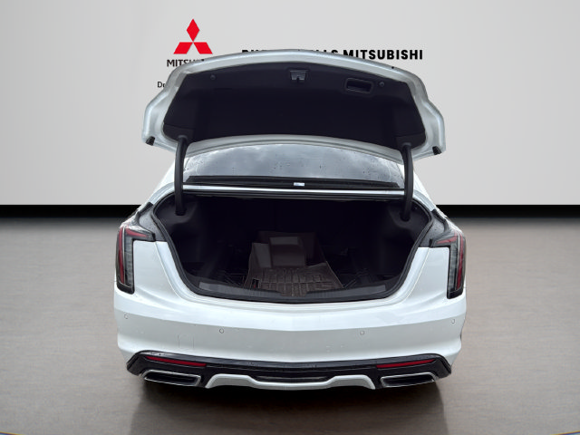 Used 2023 Cadillac CT5 Sport w/ Platinum Package RWD image 9
