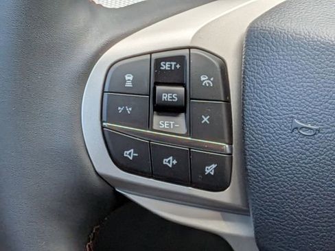 New 2026 Ford Explorer Active AWD/4WD image 21