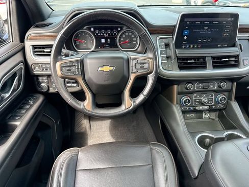 Used 2021 Chevrolet Tahoe High Country w/ Premium Package AWD/4WD image 14