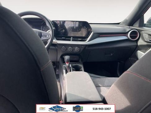 Used 2024 Chevrolet Trax RS w/ Driver Confidence Package FWD image 15