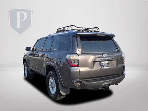 Used 2014 Toyota 4Runner SR5 image 8