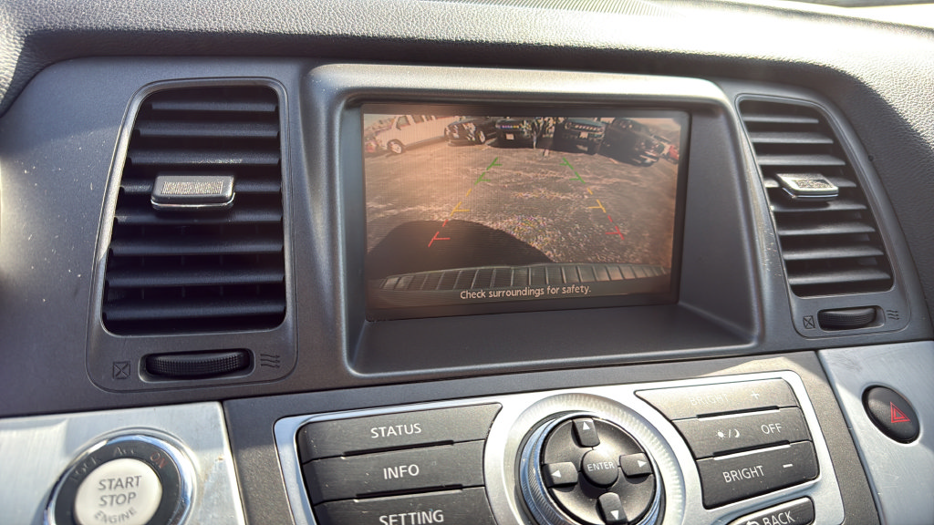 Used 2011 Nissan Murano SV AWD/4WD image 20
