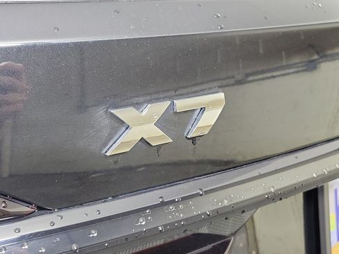 Certified 2025 BMW X7 M60i AWD/4WD image 24