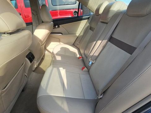 Used 2012 Toyota Camry XLE image 5