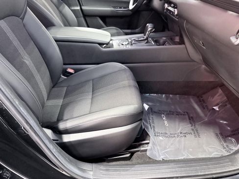 Used 2025 MAZDA CX-50 AWD 2.5 S w/ Premium Package image 19