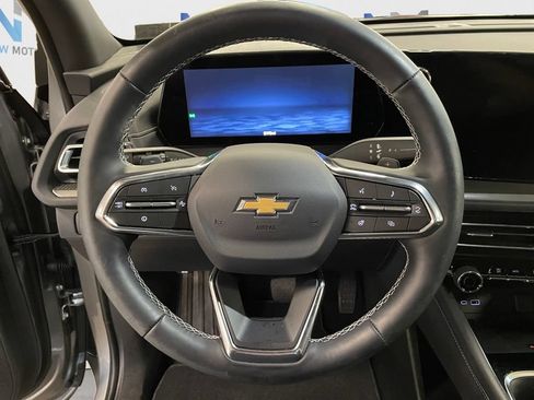 Used 2026 Chevrolet Traverse LT w/ Driver Confidence Package AWD/4WD image 12